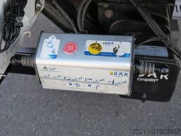 SCHMITZ CARGOBULL SKO 24/ LBW 2500 kg / LIFTACHSE / 3 x ZURRLEISTE