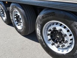 SCHMITZ CARGOBULL SKO 24/ LBW 2500 kg / LIFTACHSE / 3 x ZURRLEISTE