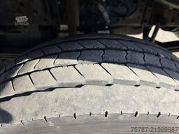 IVECO 120E25 Pritsche&Plane,Ladebordwand 1,5 To