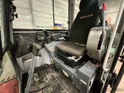 Takeuchi TB 240