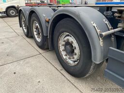 Renders Euro 800 3DFCST / Container chassis / 45FT / 1x...