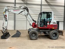 Takeuchi TB 295 W powertilt