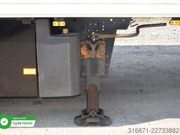 SCHMITZ CARGOBULL SKO Double Deck FP60 ThermoKing SLXi 300