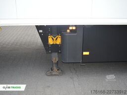 SCHMITZ CARGOBULL SKO FP 60 ThermoKing SLXi 300