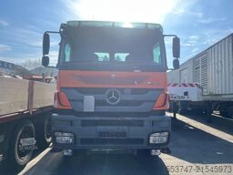 Mercedes-Benz Axor 1943