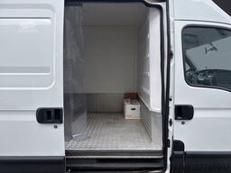 IVECO Daily 35S12 Kerstner Frischkühler Kamera
