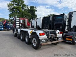 IVECO Trakker 34T45 10x4 Chassis