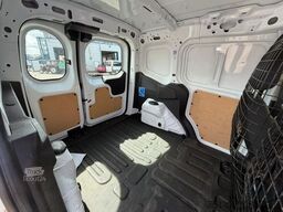 FORD Transit Courier Klima Schiebetüre Benzin