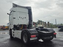 Mercedes-Benz Actros 1853