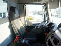 Renault C280 DTI 8 / HDS Fassi F135A.22 / remote