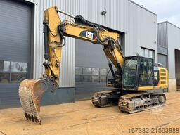 Caterpillar 323E