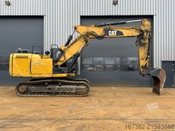 Caterpillar 323E