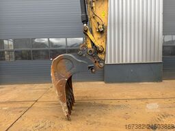 Caterpillar 323E