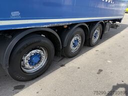 Schwarzmüller SPA 3/E Carrier 1950 / Swiss-Vehicle