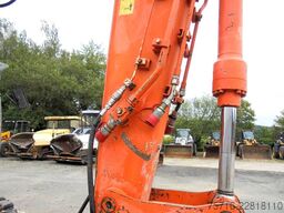 Hitachi ZX 135 US