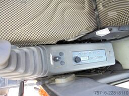 Hitachi ZX 135 US