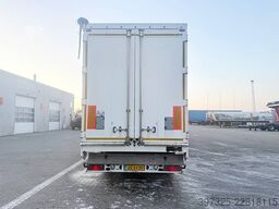 Kraker 3 axle Walkingfloor / Schubbodenauflieger