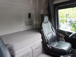 SCANIA R500 / Lecapitaine refrigerator / Carrie