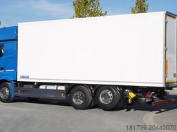 Mercedes-Benz Actros 2548 E6 / GIGA / Cab Lounge chair