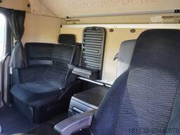 Mercedes-Benz Actros 2548 E6 / GIGA / Cab Lounge chair