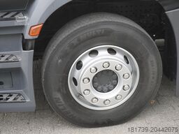 Mercedes-Benz Actros 1824 / Refrigerator 22 EPAL