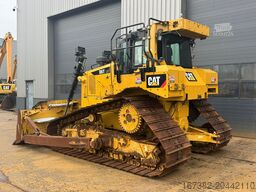 Caterpillar D6T LGP