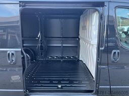 FIAT Ducato 35 L2H1 Automatik AHK CarPlay RüKa Navi