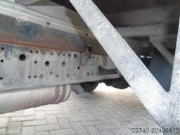 Mercedes-Benz Vario 813 811 + MANUAL + EURO 1