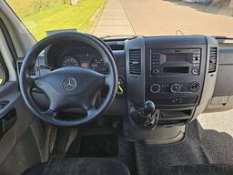 MERCEDES-BENZ SPRINTER 213