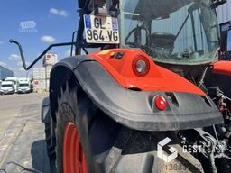 Kubota M6-132