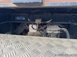 Jumbo TV 280 LE, Lift-as, 20 Ft Container, Cent Sm.