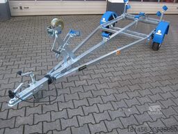 trailershop Boot Trailer Bootanhänger Neptun Navy 750kg sofort verfügbar nach Bestellung