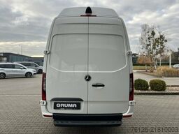 Mercedes-Benz Sprinter 319 CDI Superhochdach L3H3 LED+NAVI+DIS
