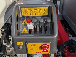 Fuso Canter 9C18 Fassi M40 Pritsche 4,5 m