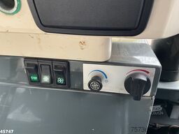 RAVO 580 with 3-rd brush