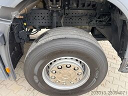 MERCEDES-BENZ Arocs 3251 Meiller Kipper Bordmatic 8x4