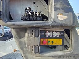 Nissan Cabstar Oil&Steel Snake 189 Smart - 18 m