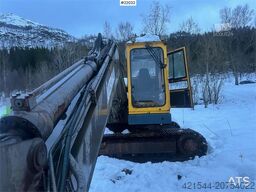 Åkerman EC200 excavator with 2 buckets. SEE VIDEO.