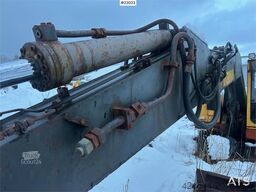 Åkerman H7M wheeled excavator with bucket