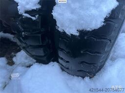 Åkerman H7M wheeled excavator with bucket