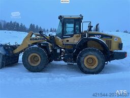 Komatsu WA380-7 wheel loader w/ bucket, scale, summer and