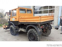 Unimog 424 U 1200 4x4 mit Zapfwelle