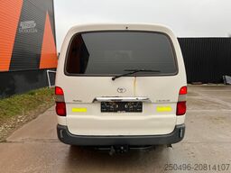 Toyota Hiace 4x4