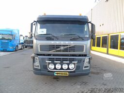 Volvo FH 380 + 6X2 + MANUAL