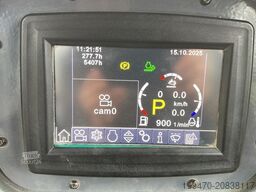 Liebherr Pr 746 L blade included