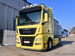 MAN TGX18.560  XXL Retarder Alufelgen 2 Betten