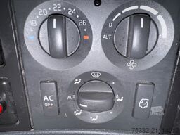 Volvo FM 370 EEV 6x2 Kühl 9m Lenkachse Klima
