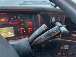 Volvo FM 370 EEV 6x2 Kühl 9m Lenkachse Klima