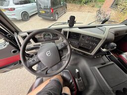 Volvo FM 420 8x2 + Kennis kraan R14-6 214.152KM!