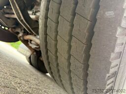 Volvo FM 420 8x2 + Kennis kraan R14-6 214.152KM!